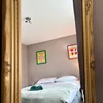 Stylish 2 Bed Manchester City Centre Apartment